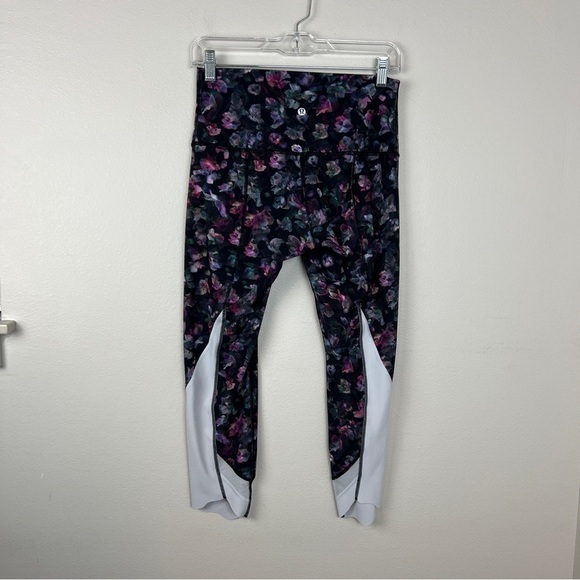 Lululemon Wunder Under Crop High-Rise *Roll Down Scallop Hem Luxtreme Floral - Picture 3 of 4